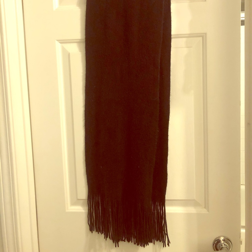 Super soft black scarf with fringe